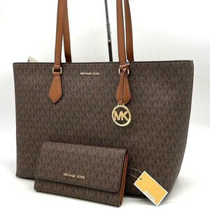 Michael Kors Large EW Crossbody Bag & Large Trifold Wallet Brown/Gold